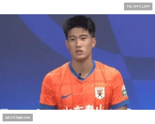 U23亚洲杯彭啸头球破门瞬间，被誉“带刀中卫”