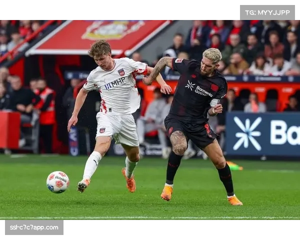 德甲转播方DAZN推出“战术视角”付费观看模式，可实时查看球员热图与跑动数据